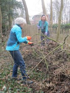 NLdoet bij het klooster